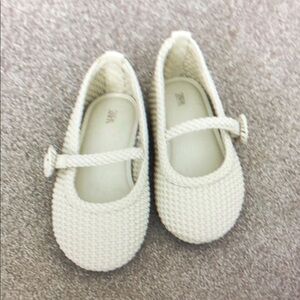 Zara Women's White and Cream Ballet-shoes